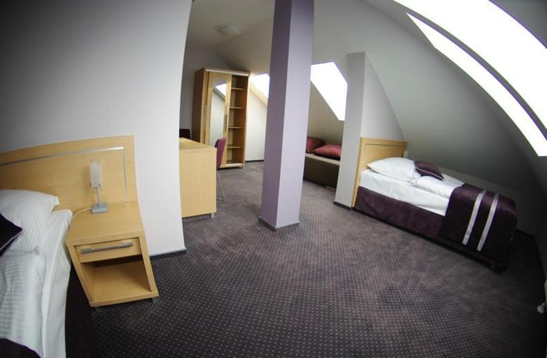 Hotel Pod Zlota Korona Opolí Pokoj fotografie